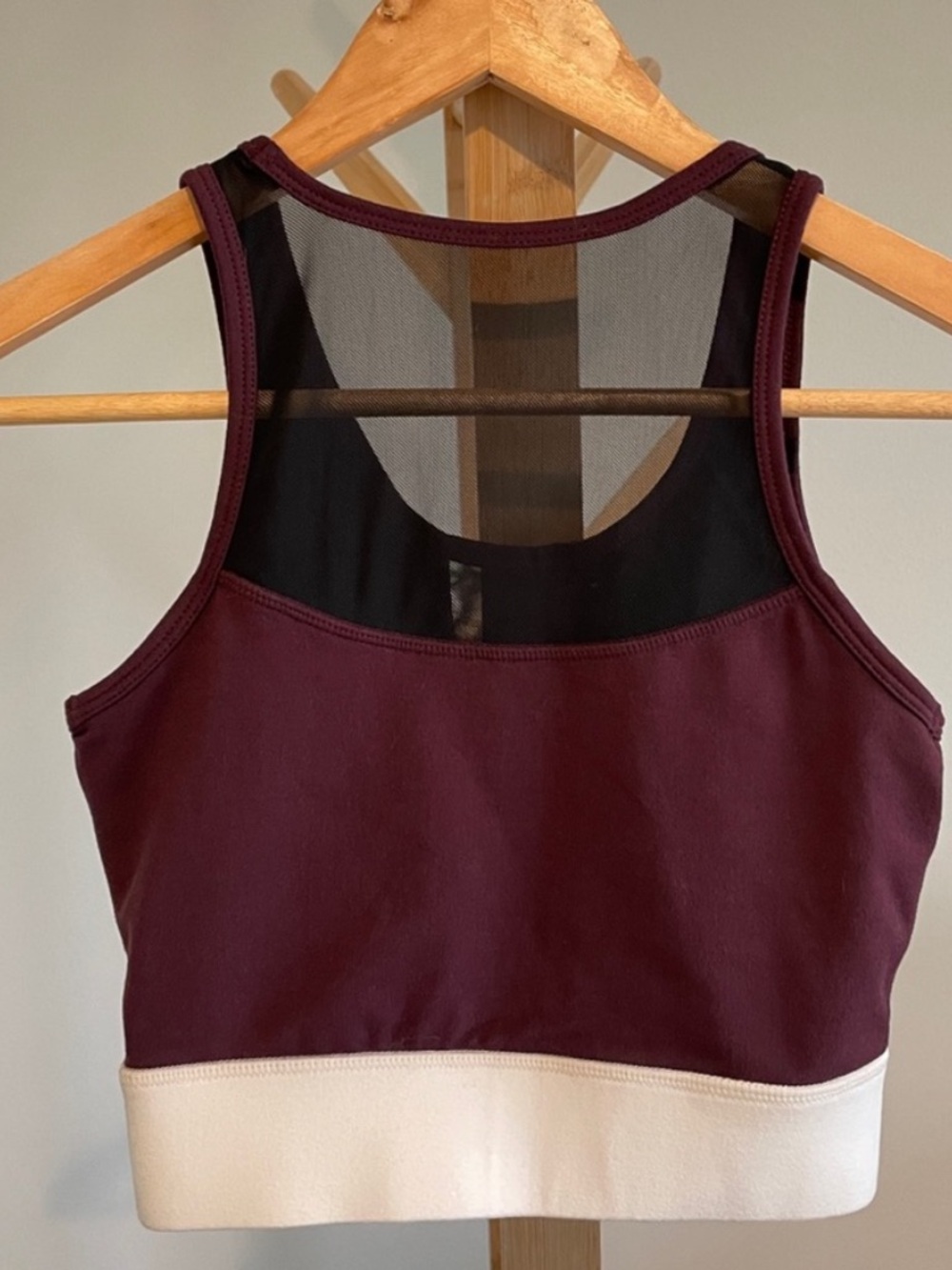 Padded Workout Top - Picture 3 of 5